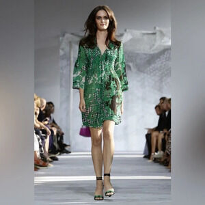 DVF Layla Silk Mini Dress Spring Summer 2015 Runway size 4